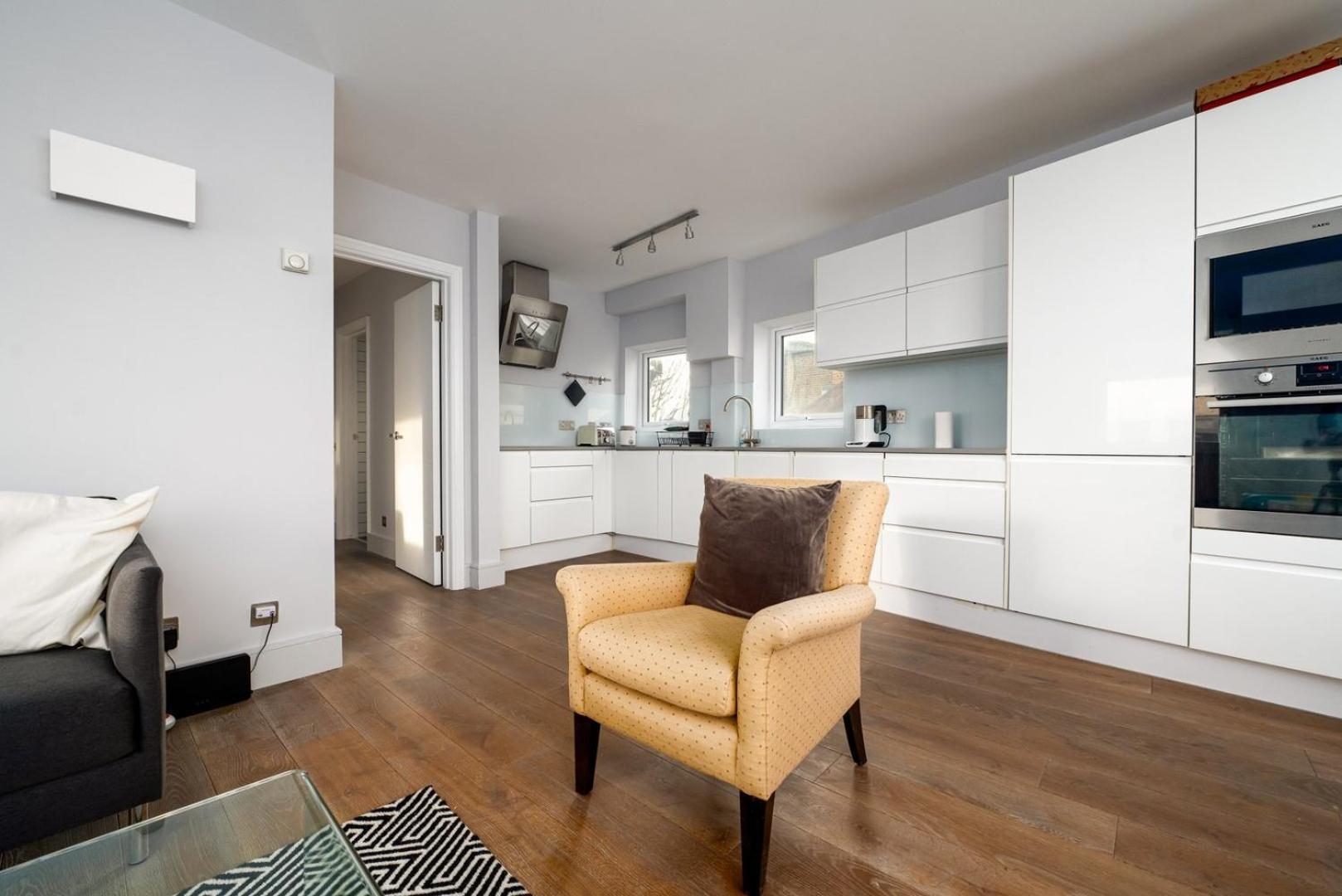 Guestready - Central Living Near Kensington Palace London Bagian luar foto